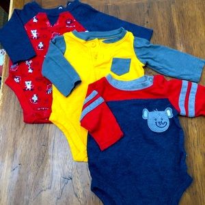 Boys newborn long sleeve onesies